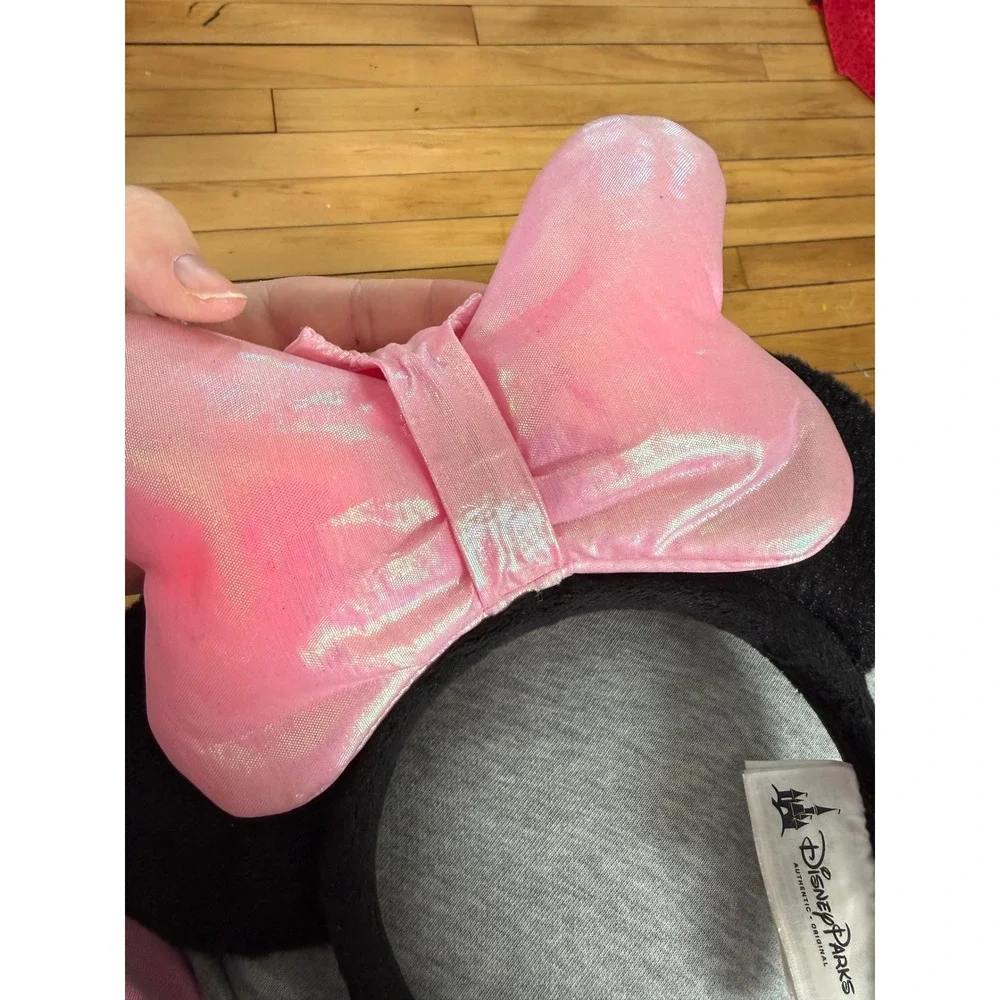 Disney Parks Minnie‎ Mouse light up headband ears pink bow